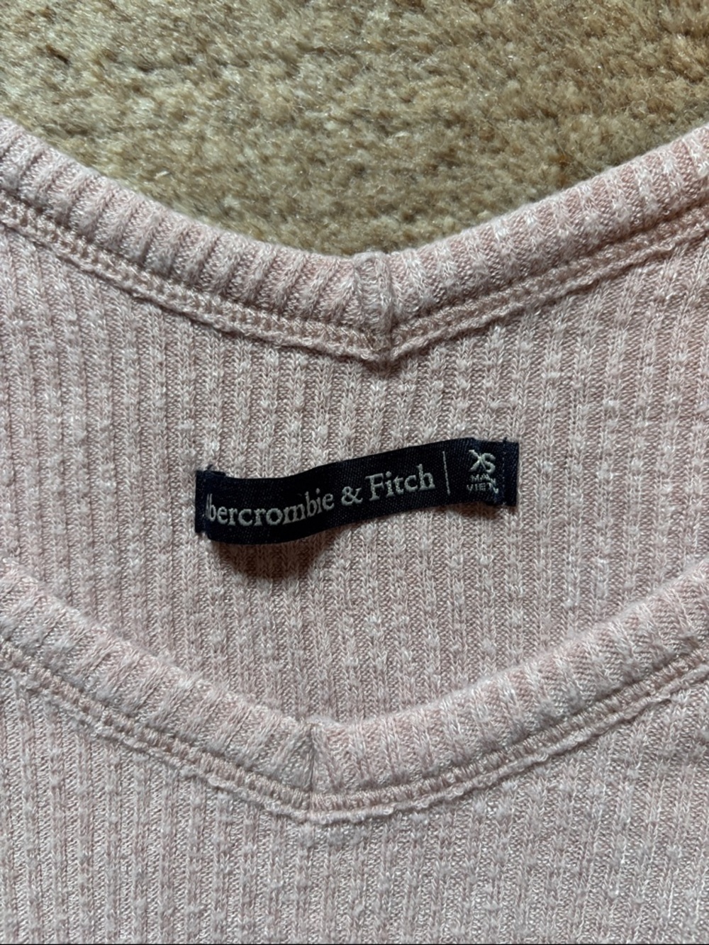 Abercrombie & Fitch Ribbed V-Neck Tie-Front Top - Picture 2 of 2